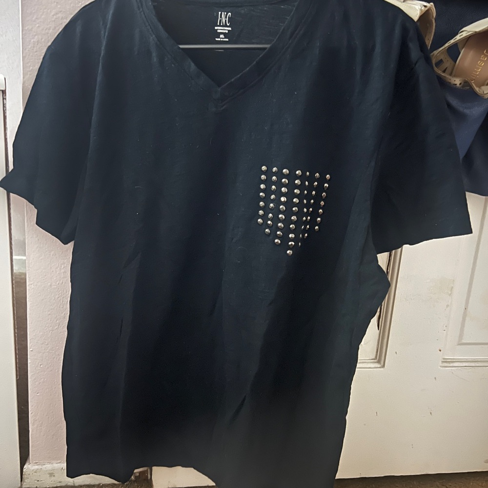 INC International Concepts Black Short Sleeve Tee